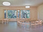 Comfortable and user-friendly: wooden classroom