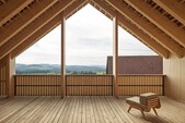 Wohlfühlatmosphäre dank Holz-Architektur Fotografie: Roland Bernath